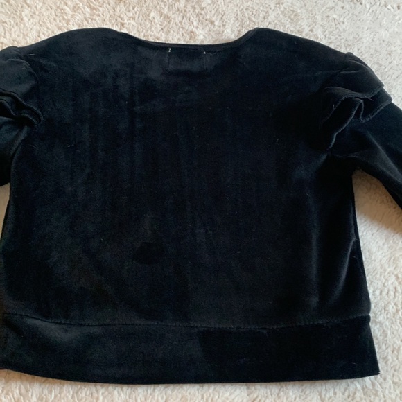 Btween Black Leopard Outfit Top & Leggings Set 4 EUC - Picture 11 of 12